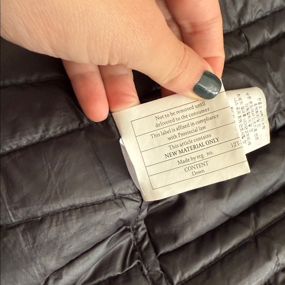 Patagonia Down Parka - Picture 5 of 7